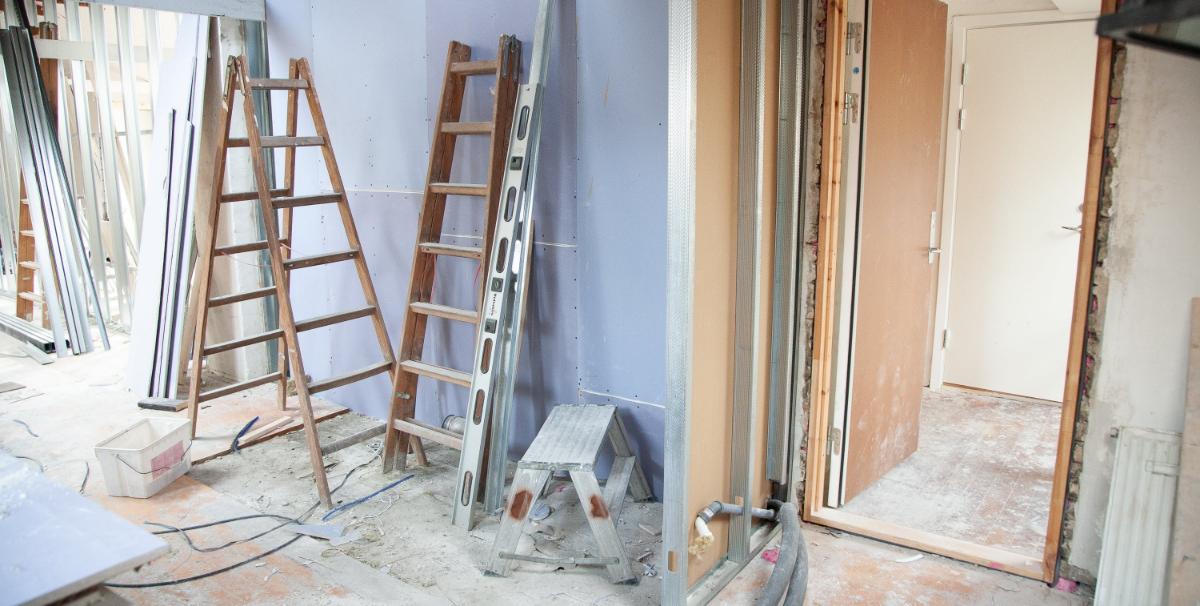 Felújító eszköztár