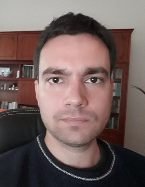 Kovács Ádám e.v.
